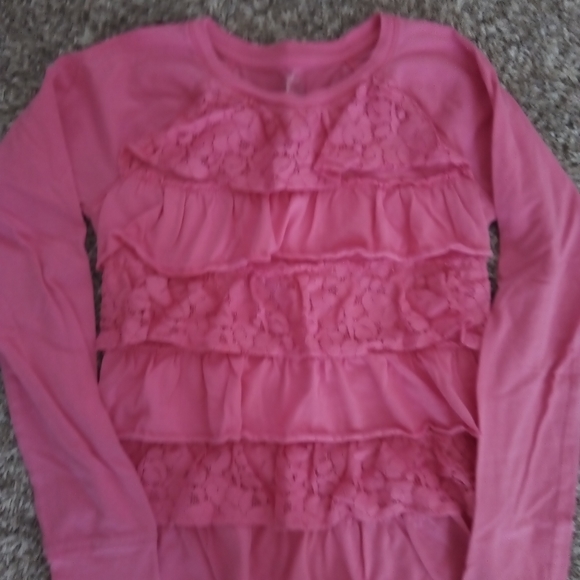 Girls pink ruffled top - Picture 1 of 2